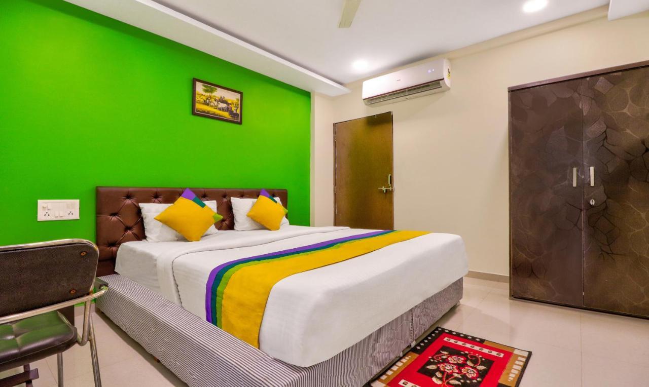 Itsy Hotels Carnival Inn Ναγκπούρ Εξωτερικό φωτογραφία