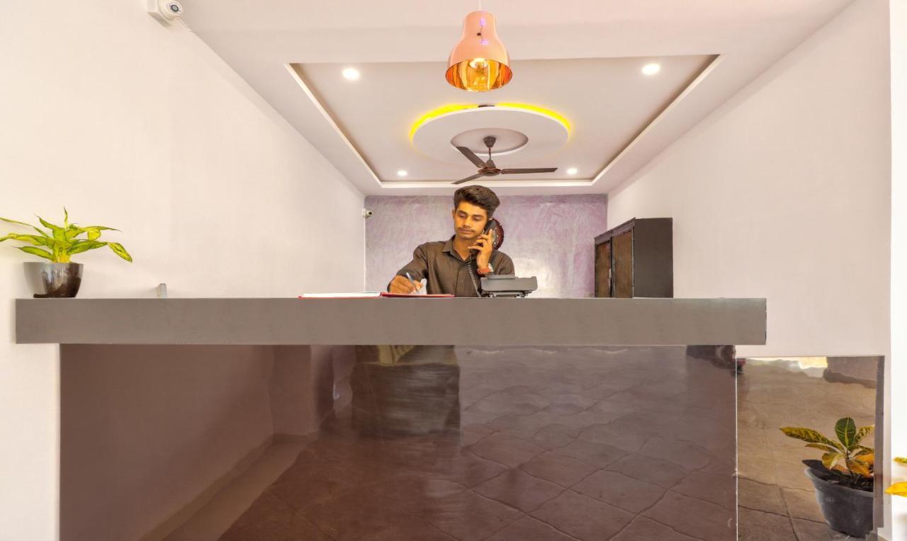 Itsy Hotels Carnival Inn Ναγκπούρ Εξωτερικό φωτογραφία